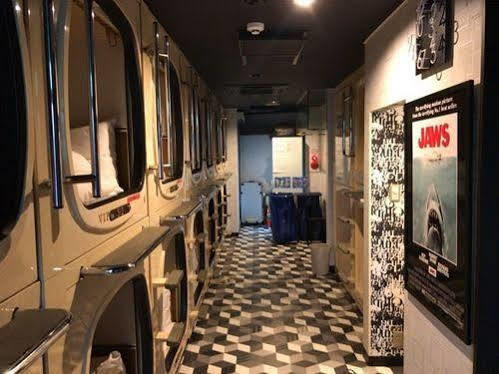 Capsule Inn Shimbashi Tokio Exterior foto